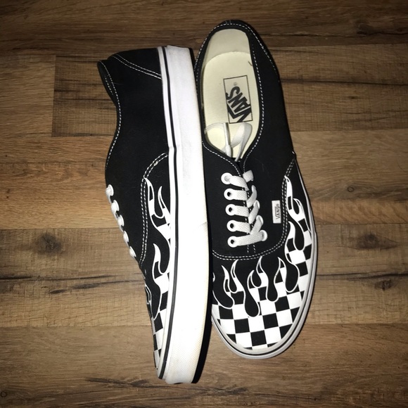 Vans black and white check flame authentic size 12 - Picture 2 of 3